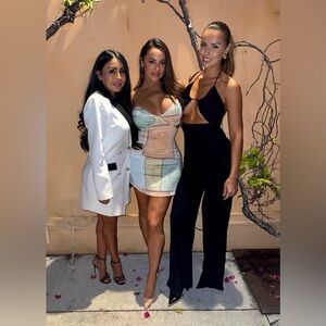 BLACK JUMPSUIT (Windsor)